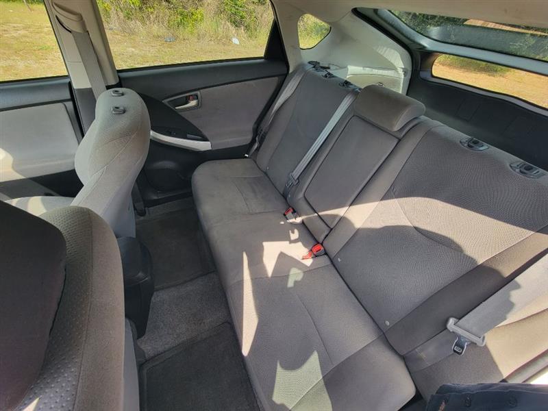Toyota Prius Four 2015