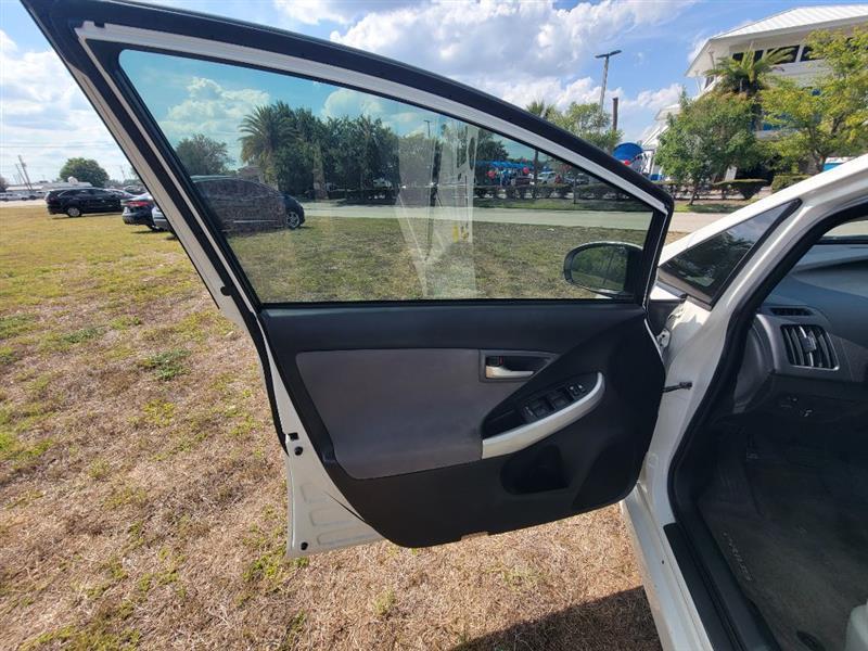 Toyota Prius Four 2015