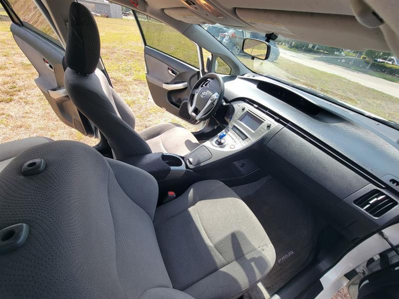 Toyota Prius Four 2015
