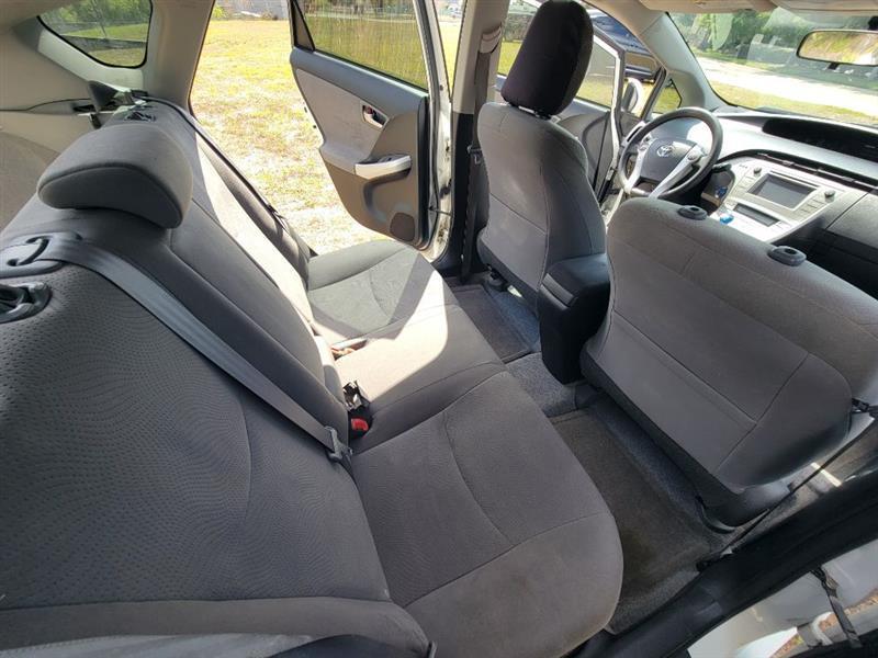Toyota Prius Four 2015