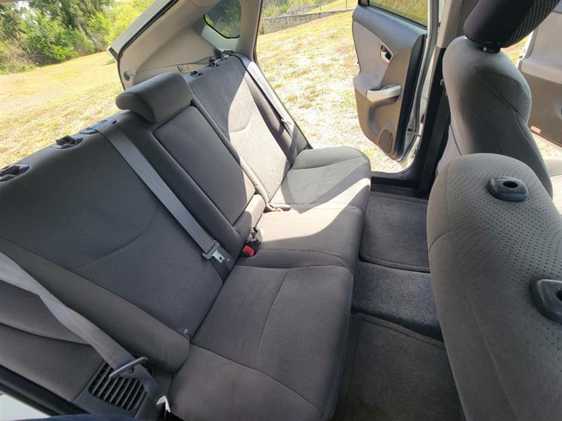 Toyota Prius Four 2015