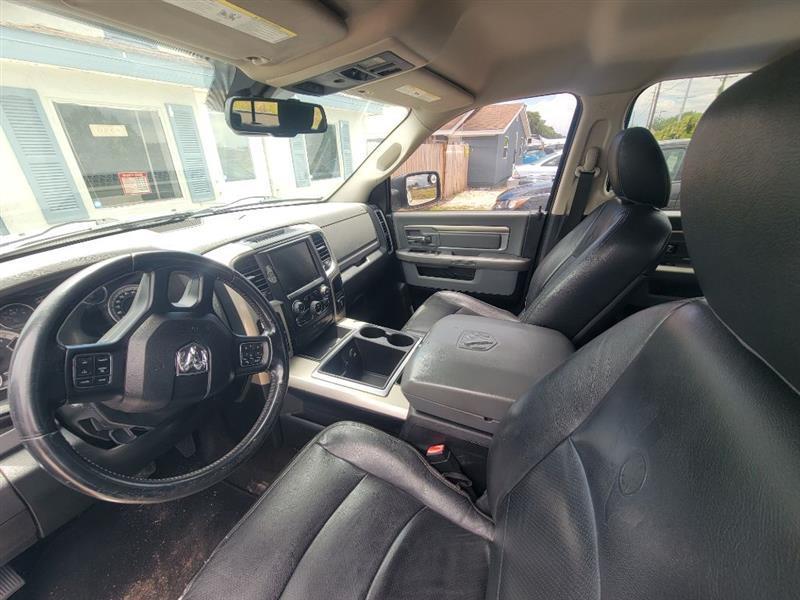 RAM 1500 SLT Crew Cab SWB 2WD 2015