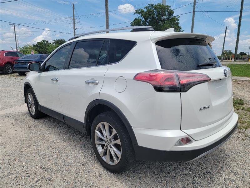 Toyota RAV4 Limited AWD 2017