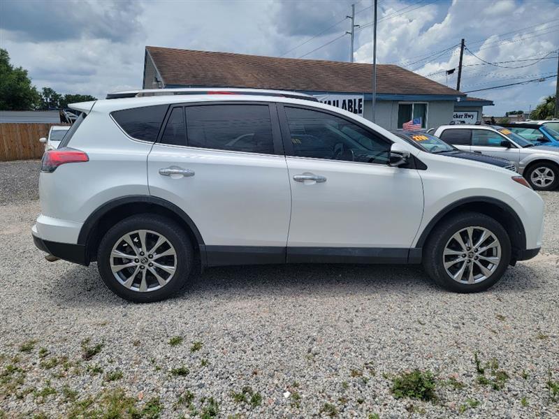 Toyota RAV4 Limited AWD 2017