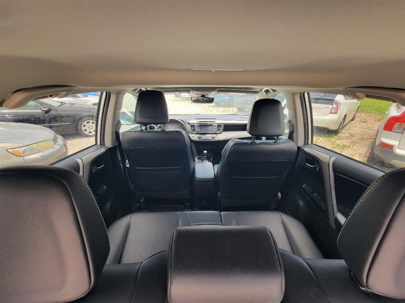 Toyota RAV4 Limited AWD 2017