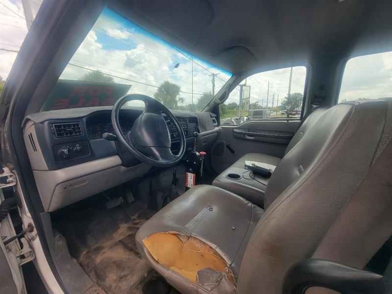 Ford F750  2000