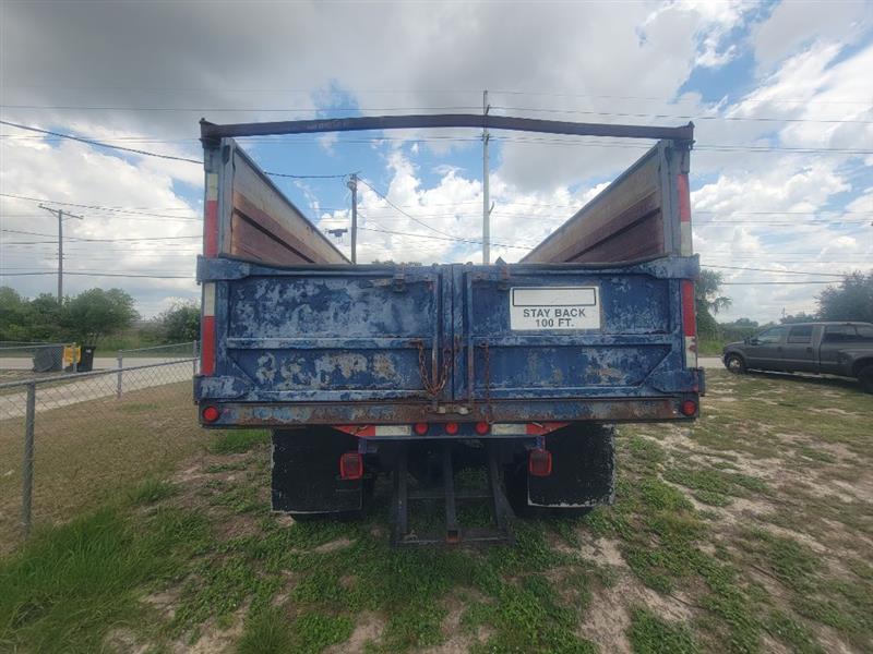 Ford F750  2000