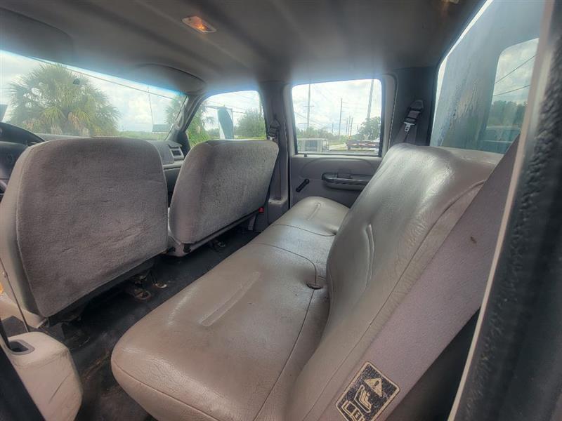 Ford F750  2000