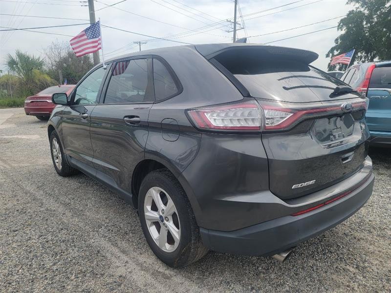 Ford Edge SE FWD 2018