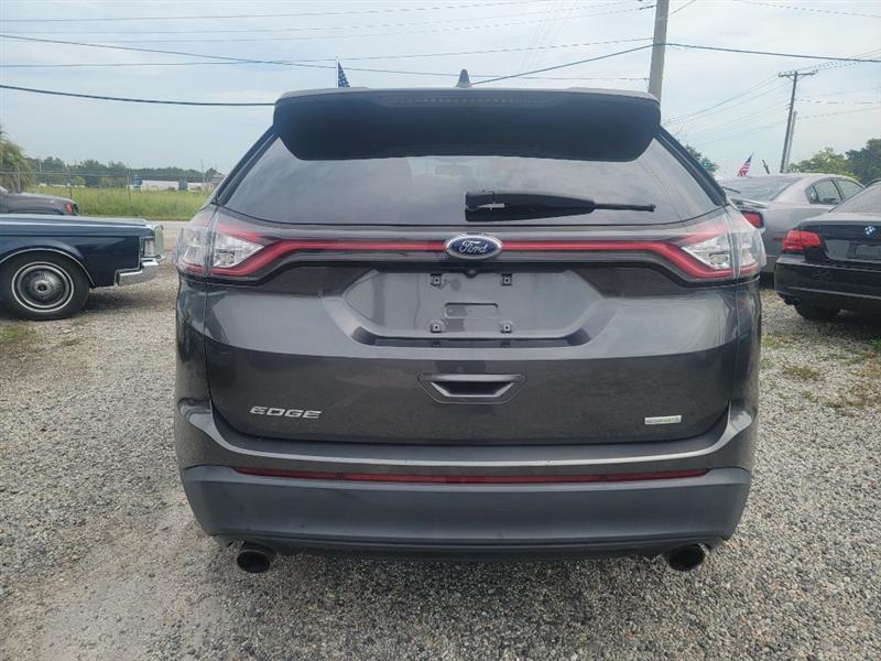 Ford Edge SE FWD 2018