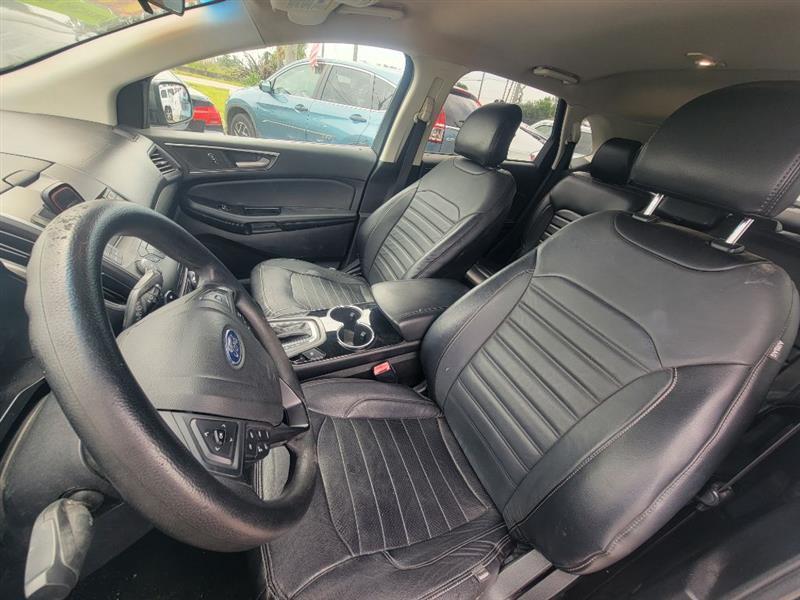 Ford Edge SE FWD 2018