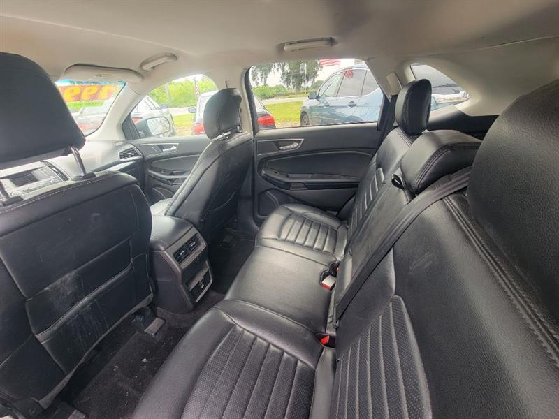 Ford Edge SE FWD 2018