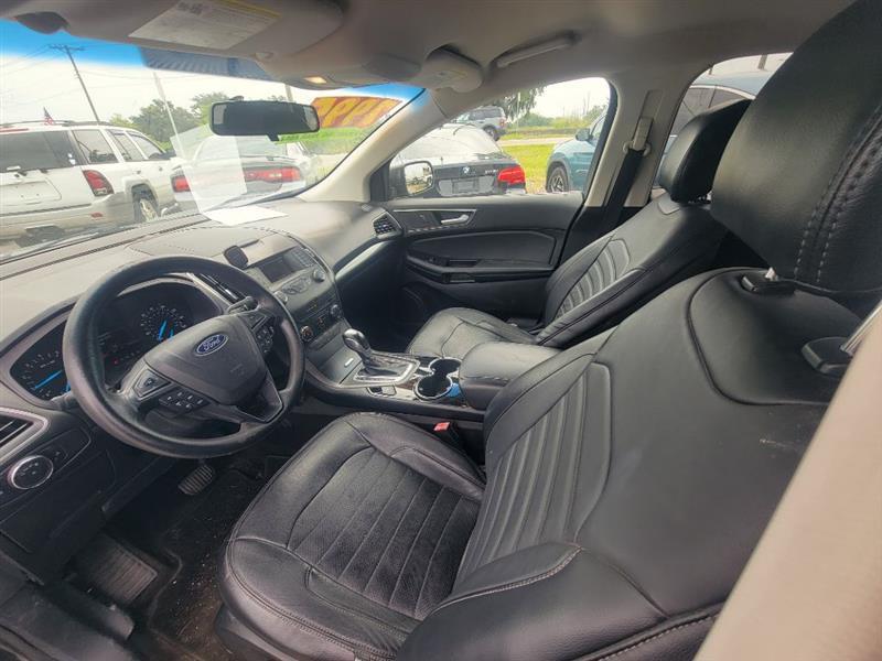 Ford Edge SE FWD 2018