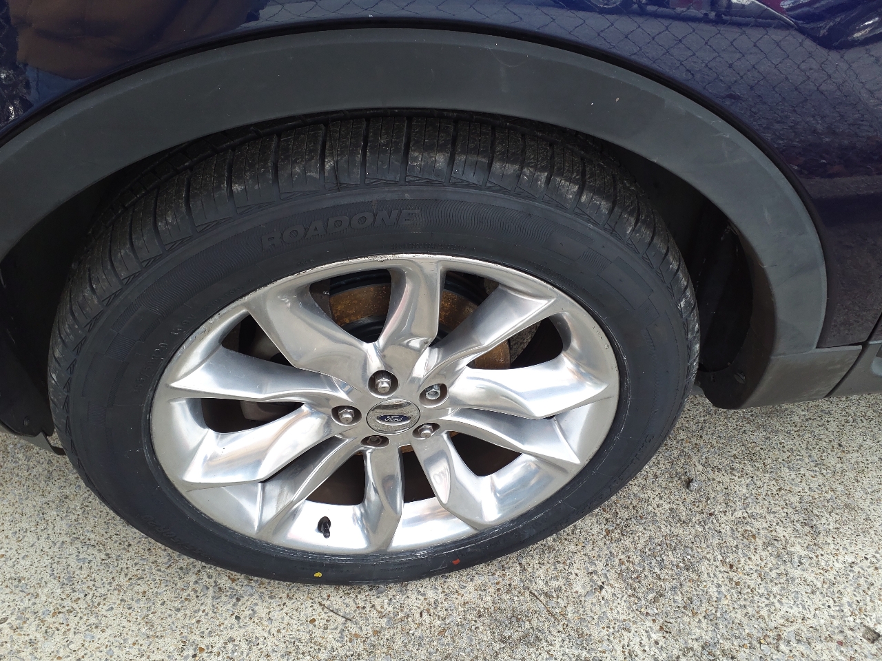 Ford Explorer XLT FWD 2011