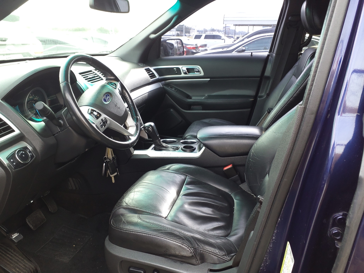 Ford Explorer XLT FWD 2011