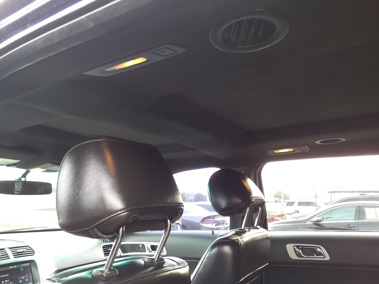 Ford Explorer XLT FWD 2011