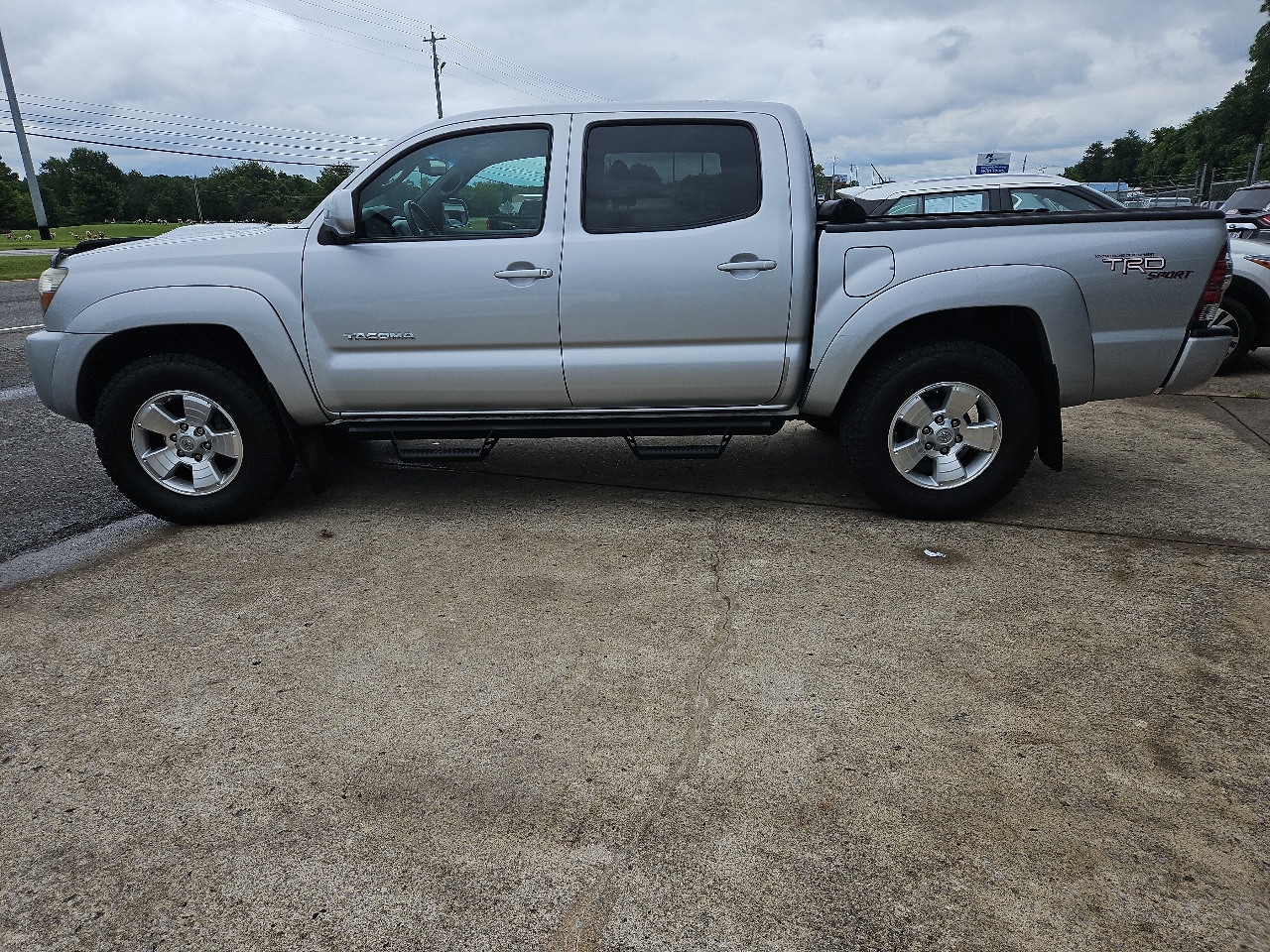 Used 2010 Toyota Double Cab V6 4WD for Sale in Murfreesboro TN