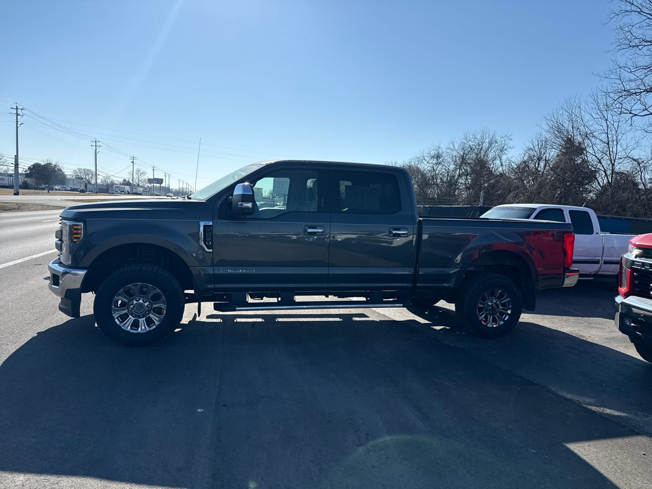 Ford F-250 SD XLT Crew Cab 4WD 2018