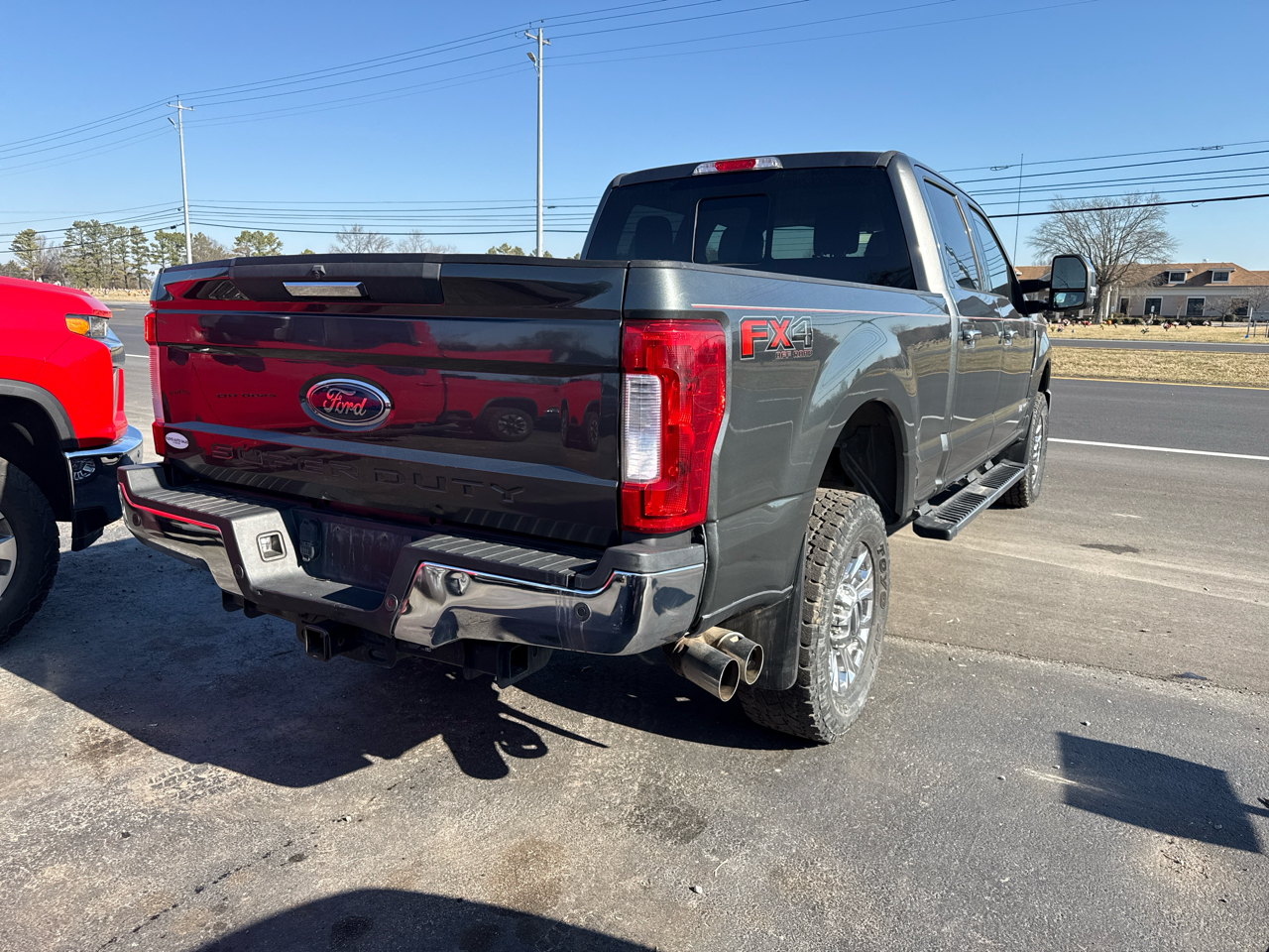 Ford F-250 SD XLT Crew Cab 4WD 2018