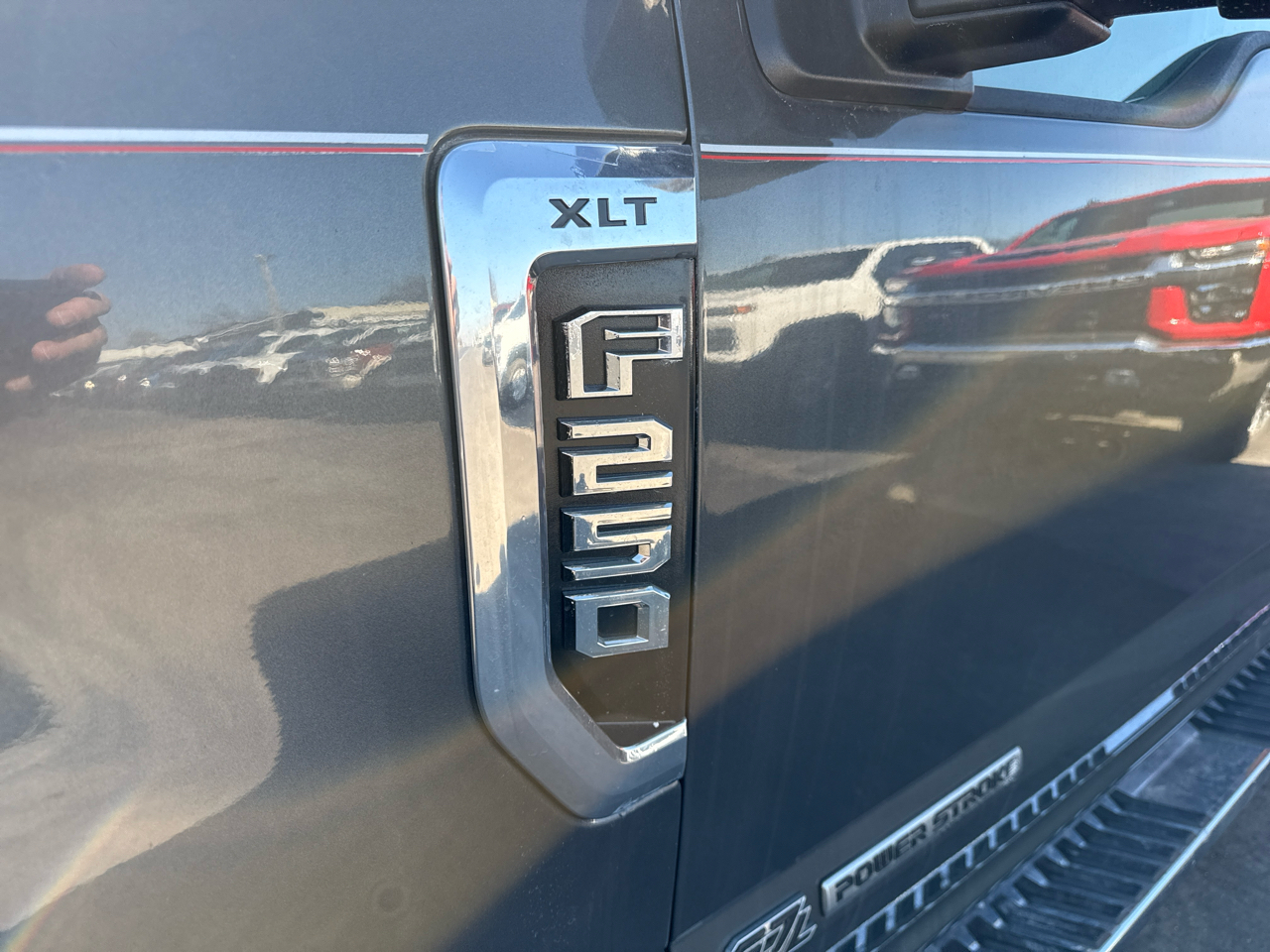 Ford F-250 SD XLT Crew Cab 4WD 2018