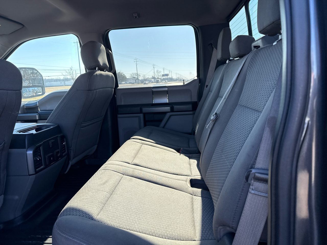 Ford F-250 SD XLT Crew Cab 4WD 2018