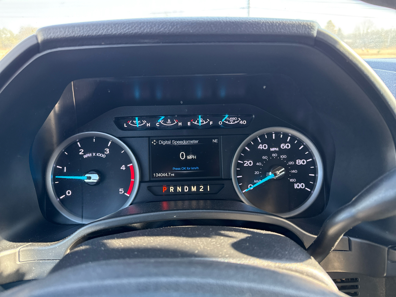 Ford F-250 SD XLT Crew Cab 4WD 2018