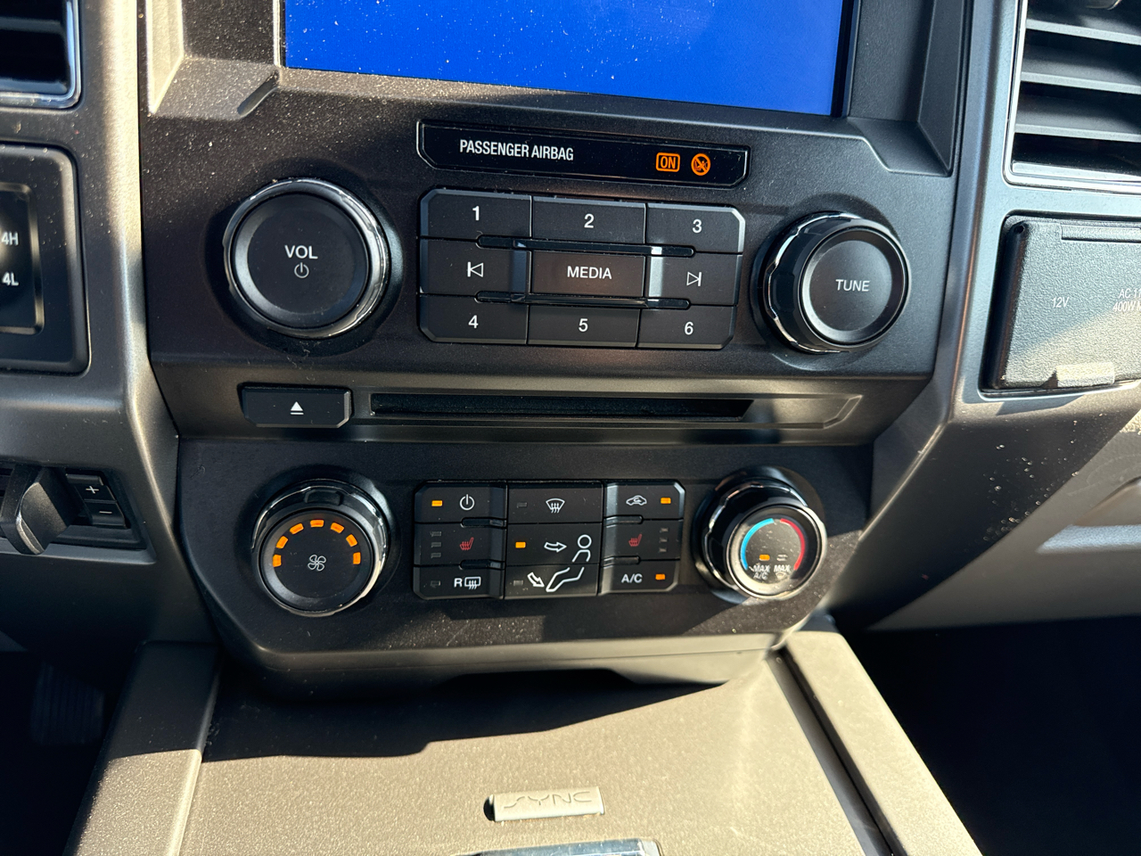 Ford F-250 SD XLT Crew Cab 4WD 2018