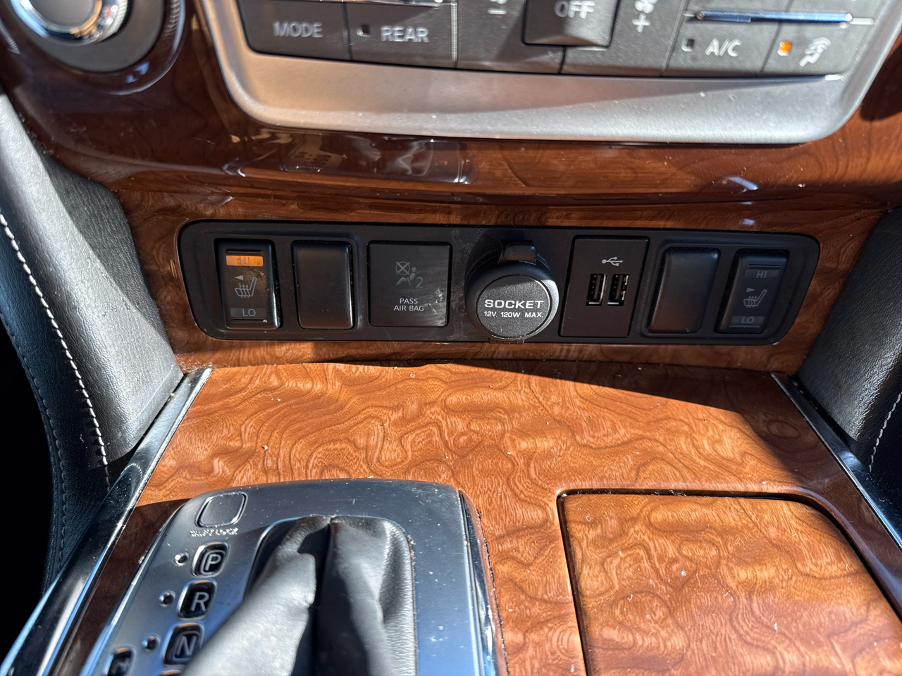 Infiniti QX80 LUXE 2019