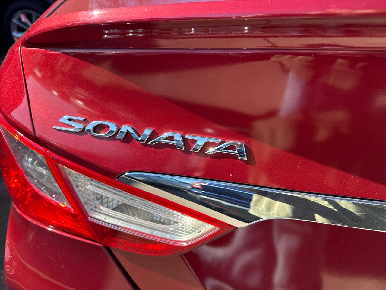 Hyundai Sonata SE 2.0L TGDI 2014