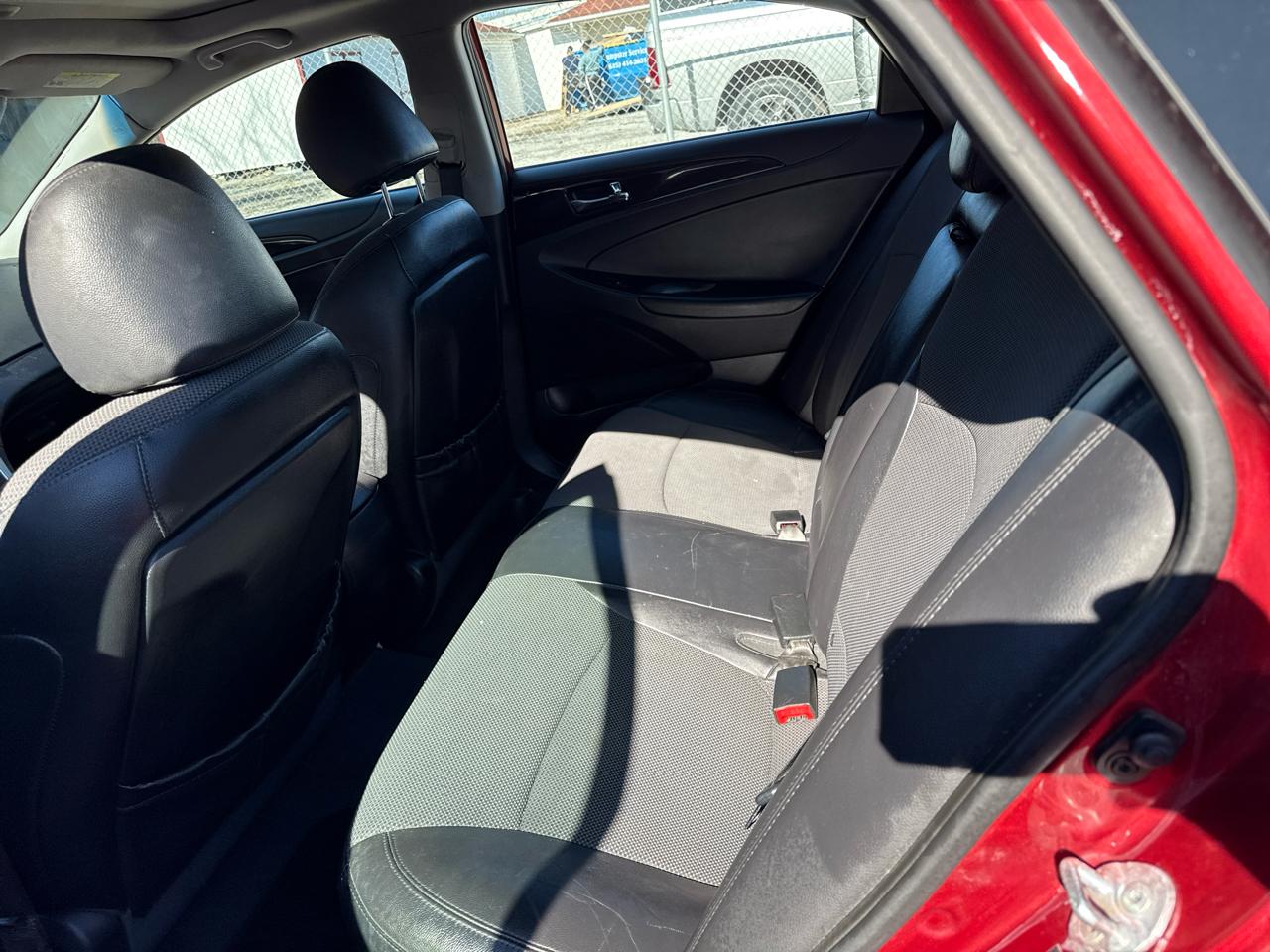 Hyundai Sonata SE 2.0L TGDI 2014