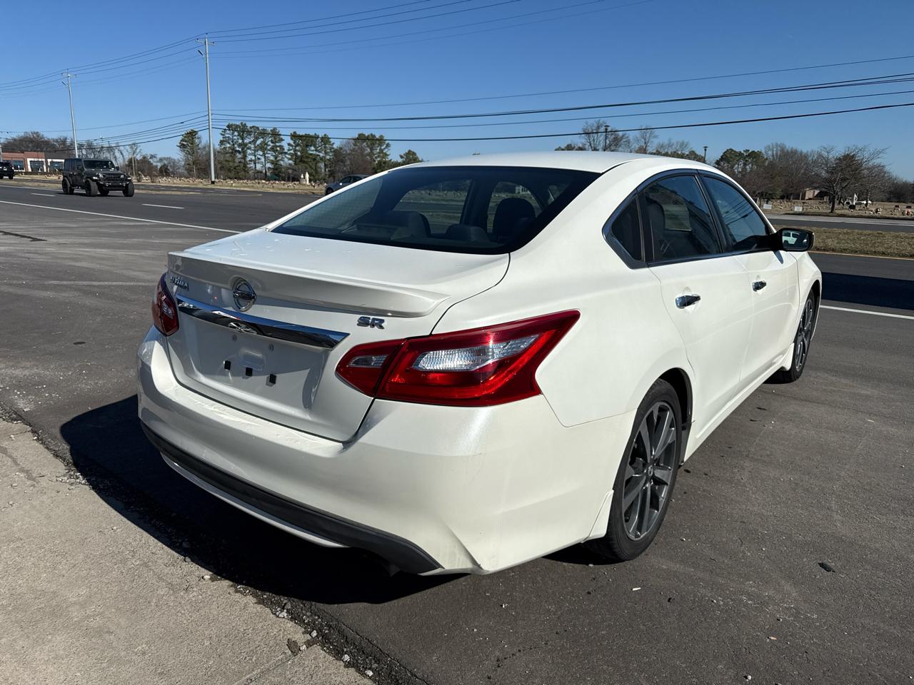 Nissan Altima 2.5 SR 2016