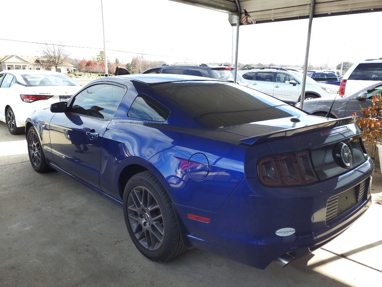 2014 Ford Mustang V6 photo 2