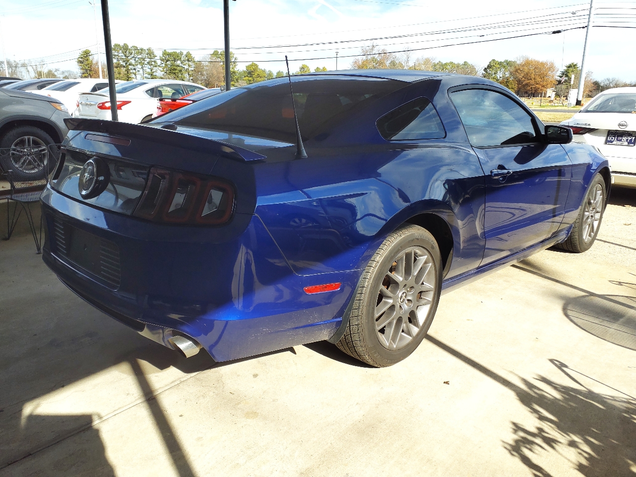 2014 Ford Mustang V6 photo 3