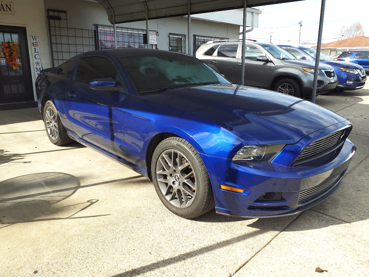 2014 Ford Mustang V6 photo 4