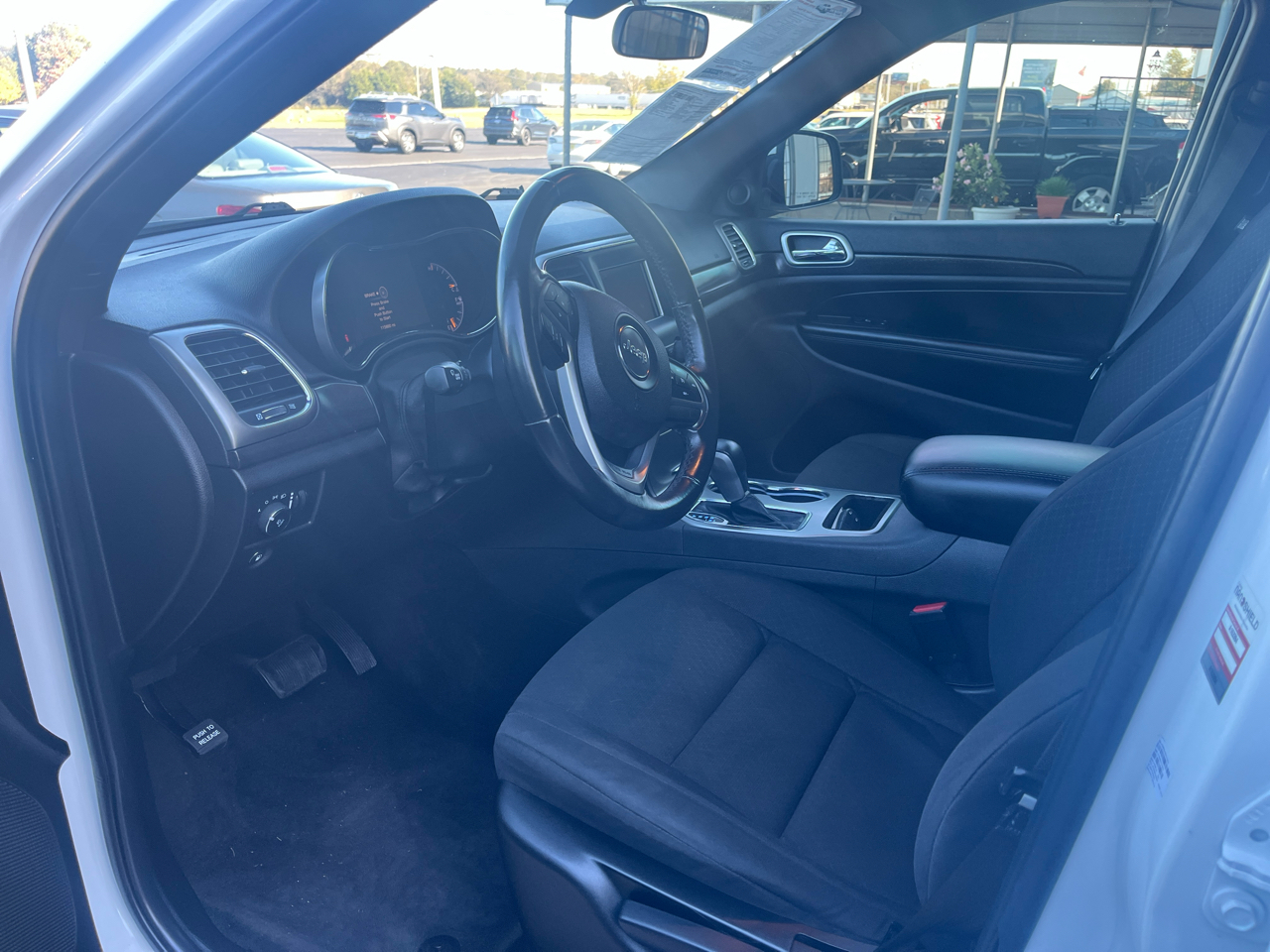 Jeep Grand Cherokee Laredo 4WD 2018