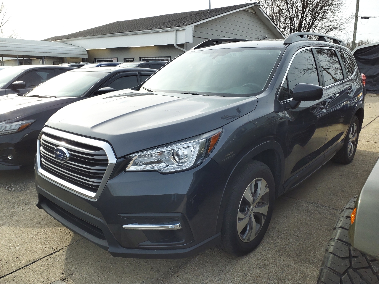 2022 Subaru Ascent Premium's photo