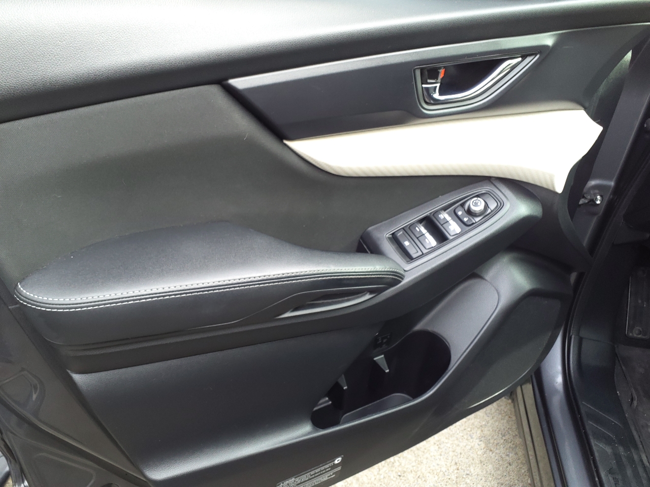 Subaru Ascent Premium 2022