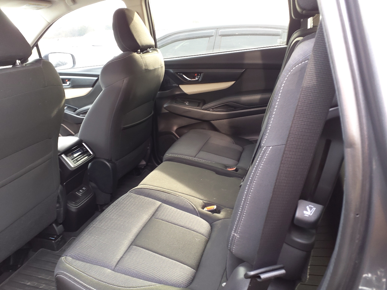 Subaru Ascent Premium 2022