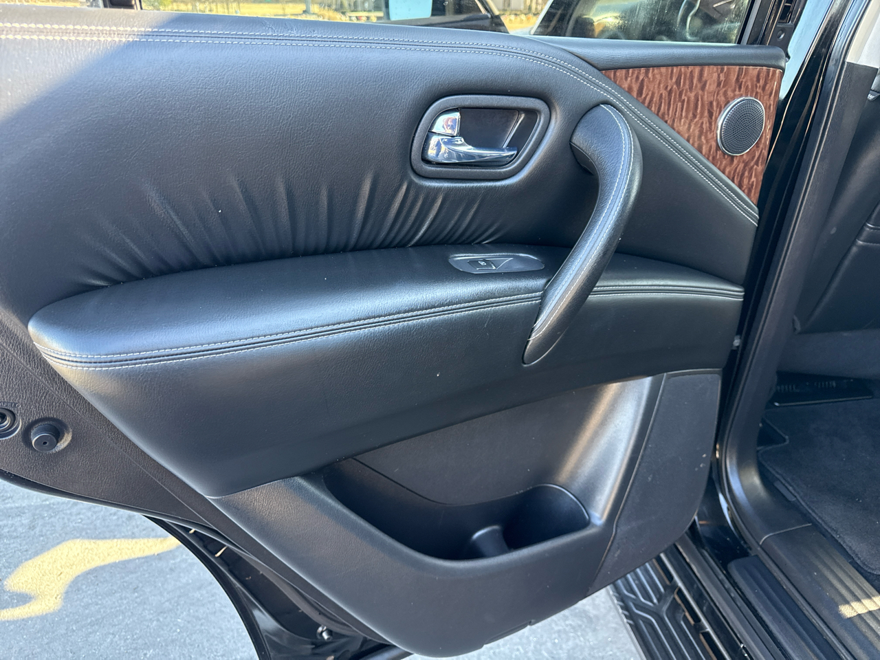 Nissan Armada Platinum 2WD 2020