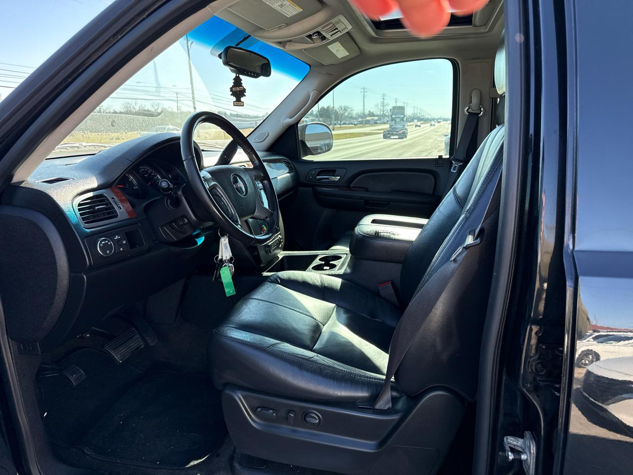 GMC Yukon SLT-1 2WD 2009