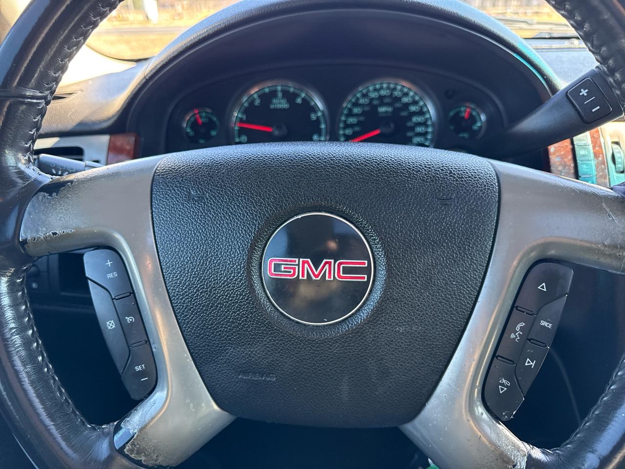 GMC Yukon SLT-1 2WD 2009