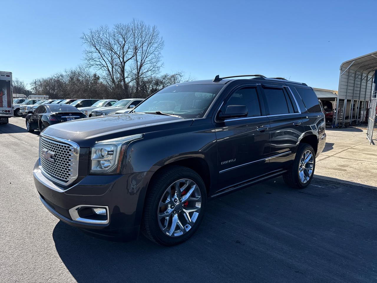 GMC Yukon Denali 4WD 2017