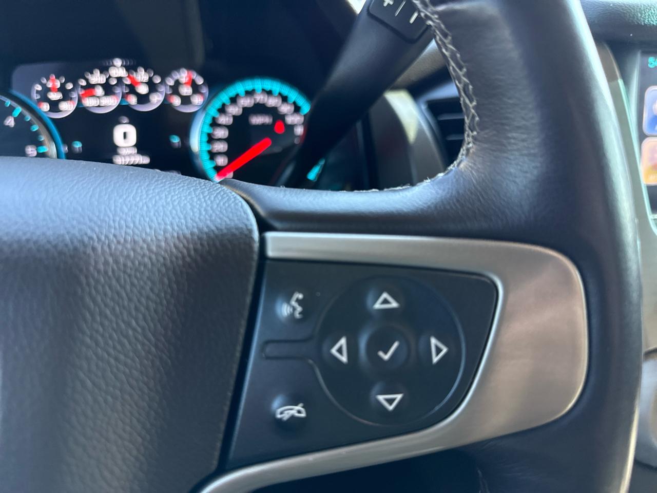 GMC Yukon Denali 4WD 2017