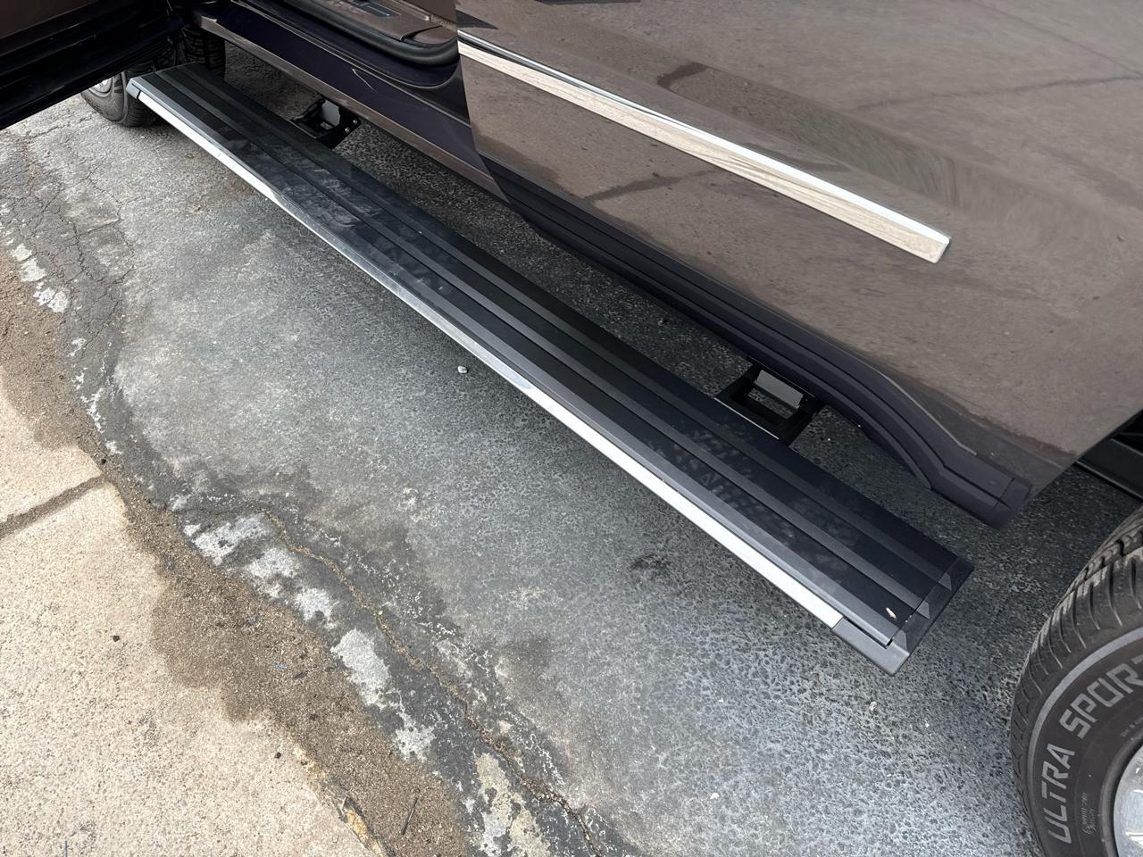 GMC Yukon Denali 4WD 2017