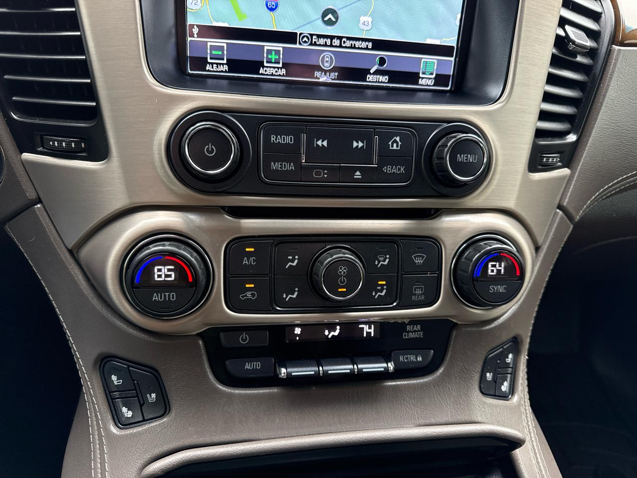 GMC Yukon Denali 4WD 2017