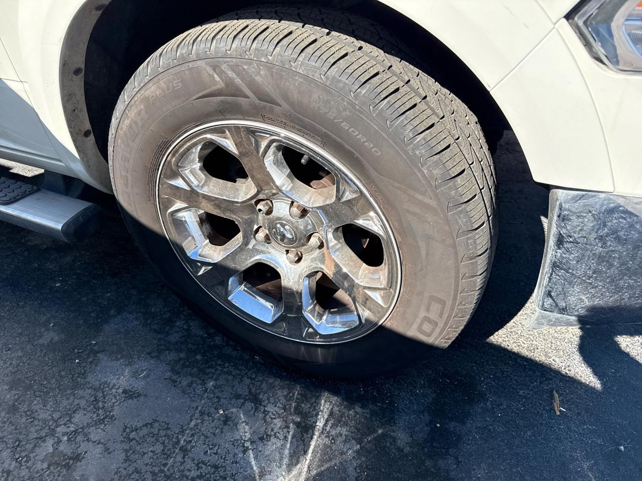 RAM 1500 Laramie Crew Cab SWB 2WD 2017