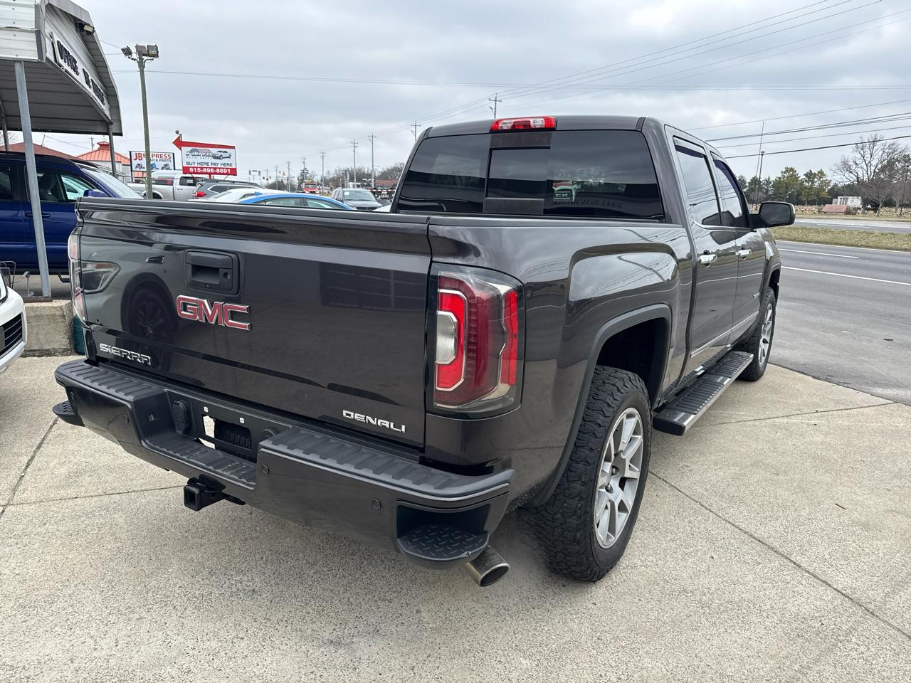 GMC Sierra 1500 Denali Crew Cab Long Box 4WD 2016