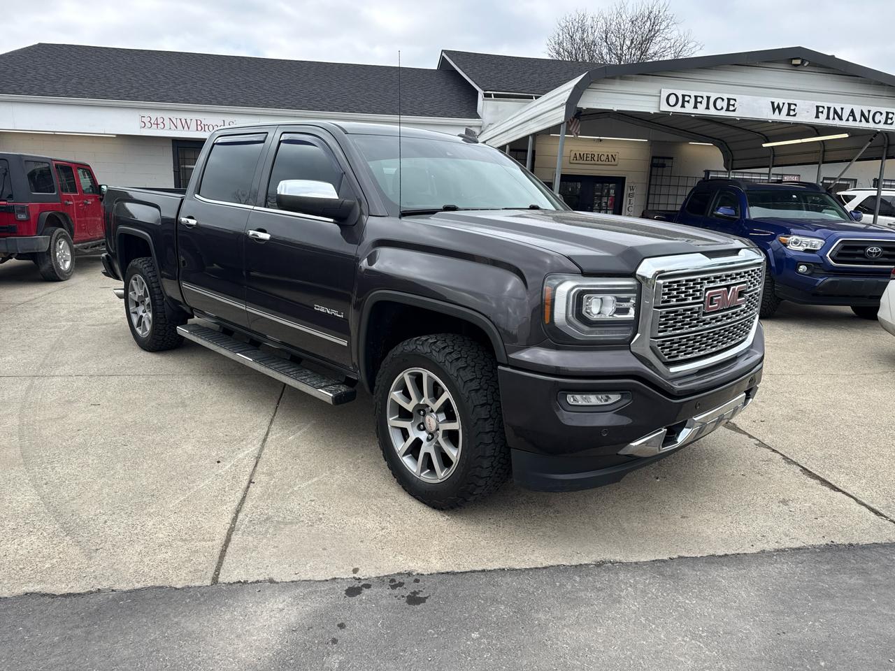 GMC Sierra 1500 Denali Crew Cab Long Box 4WD 2016