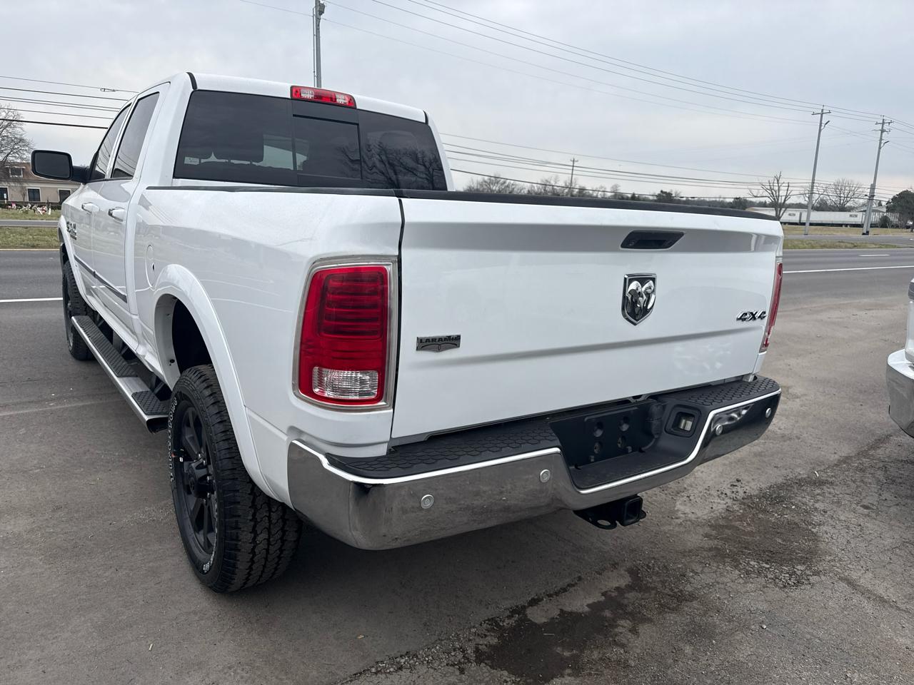 RAM 2500 Laramie Crew Cab SWB 4WD 2016