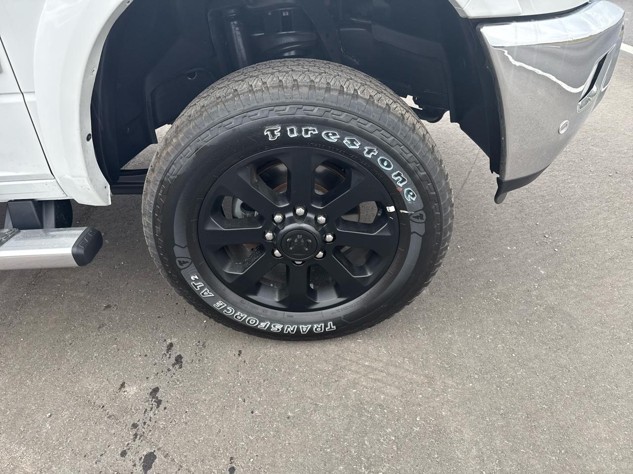 RAM 2500 Laramie Crew Cab SWB 4WD 2016